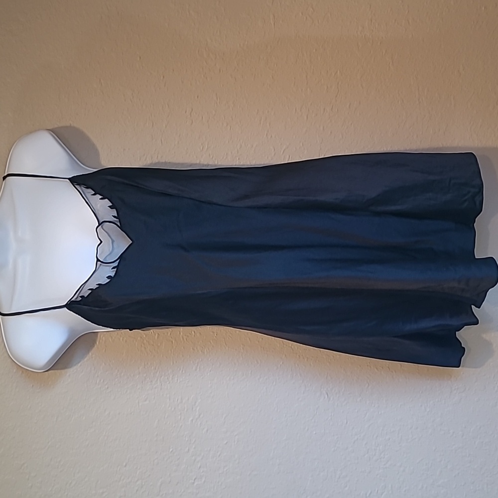 Vintage 1996 Victoria's Secret lingerie slip nighty size M